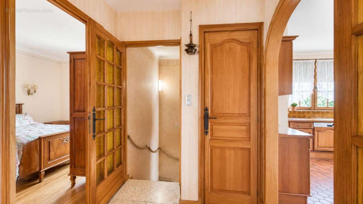 Maison à SAINT-CHRISTOPHE-VALLON