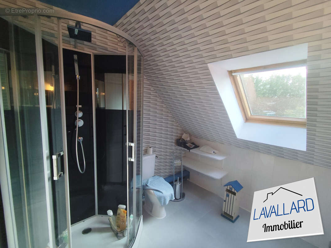 Maison à POIX-DE-PICARDIE