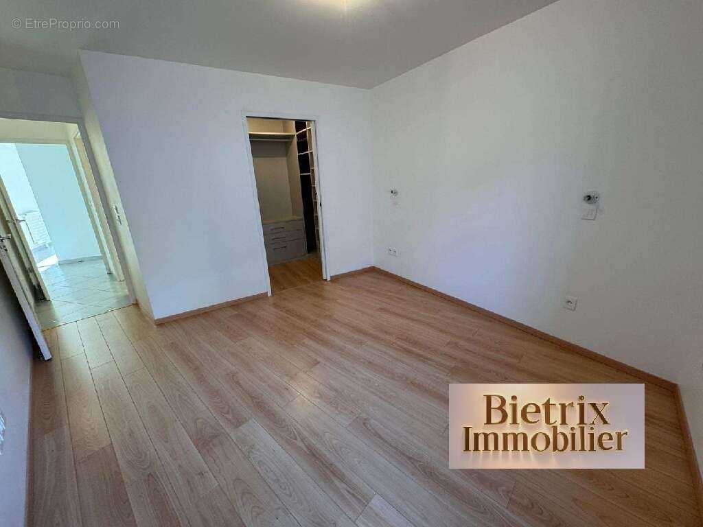 Appartement à L'ISLE-ADAM