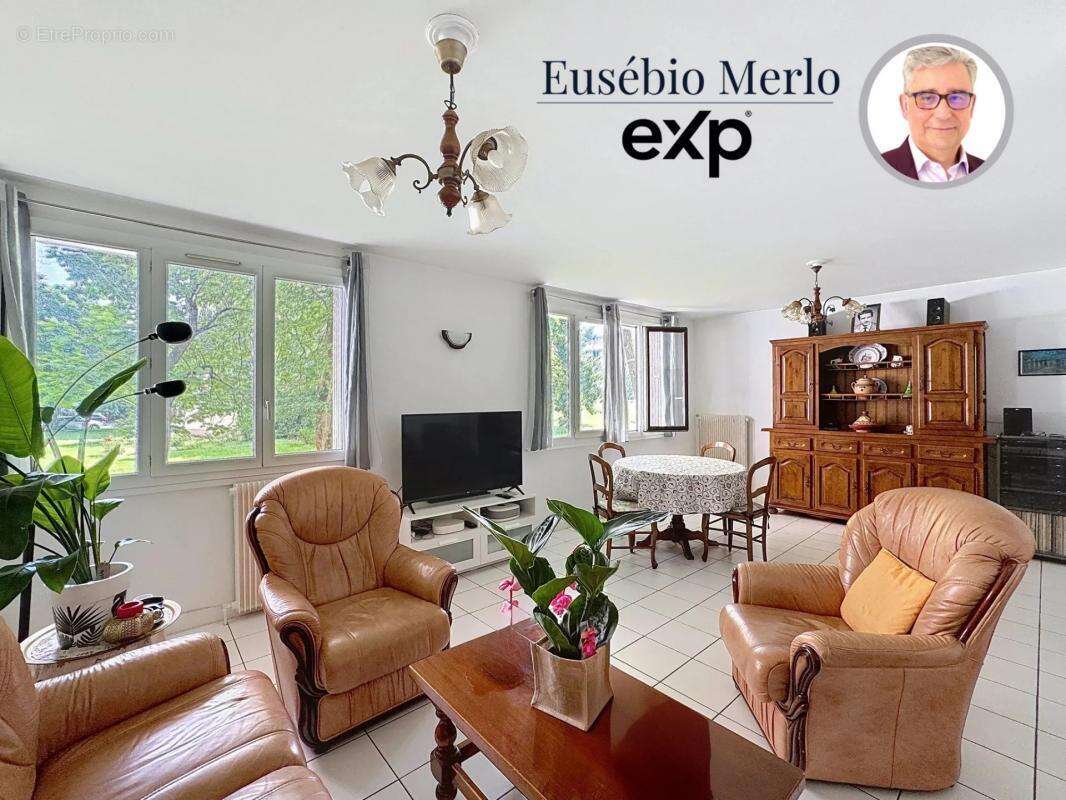 Appartement à MEYLAN