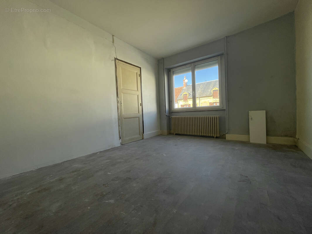 Maison à PREMERY