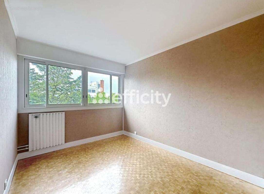 Appartement à VILLEBON-SUR-YVETTE