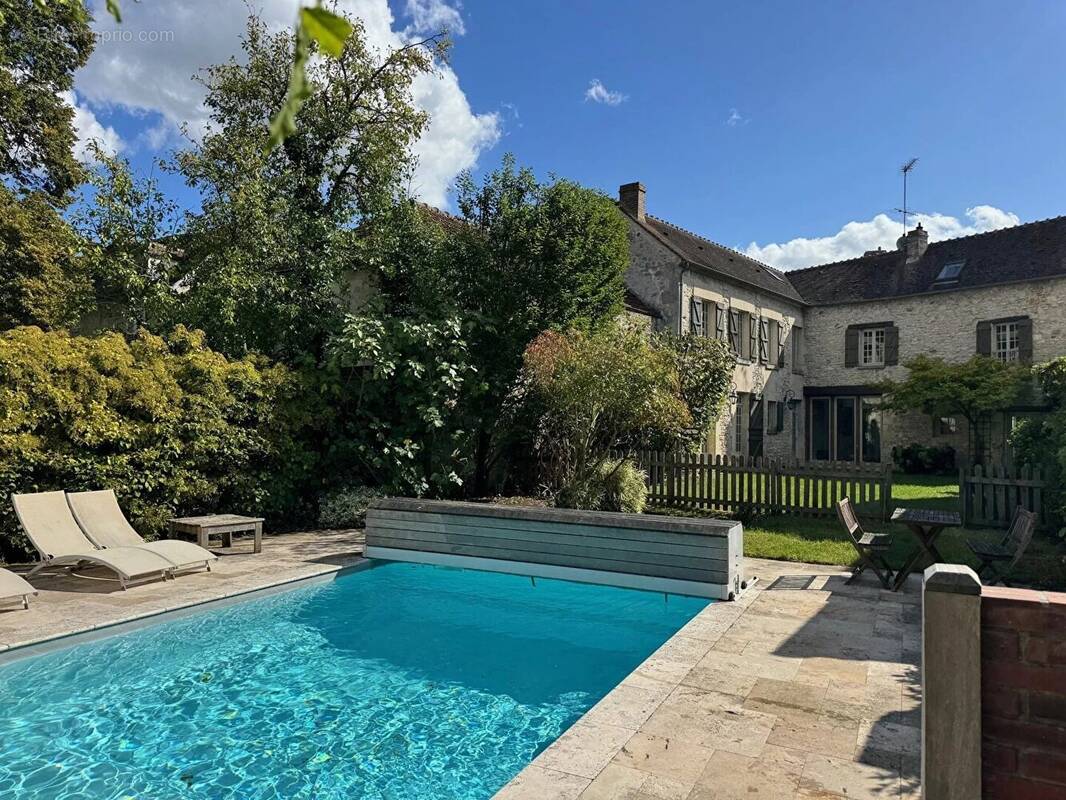 Maison à SENLIS
