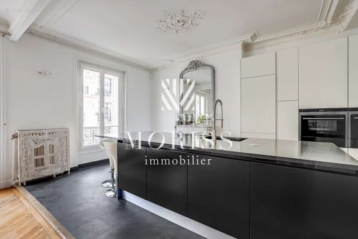 Appartement à PARIS-9E