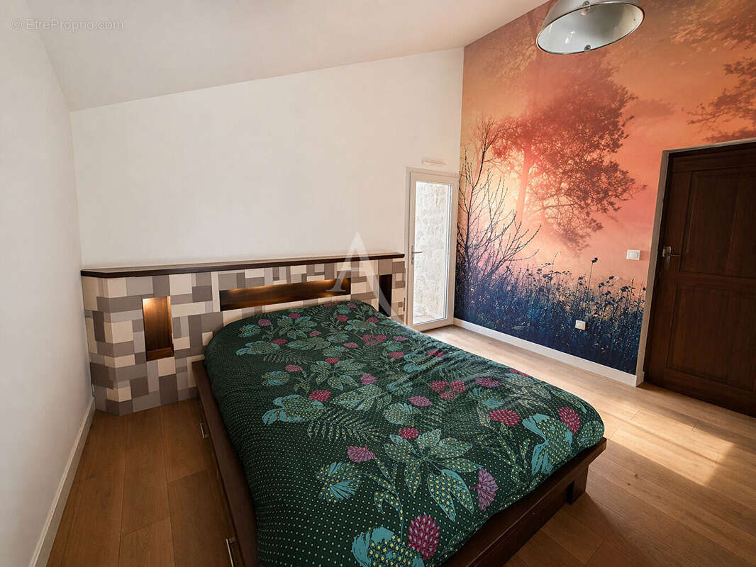 Maison à LES HERBIERS