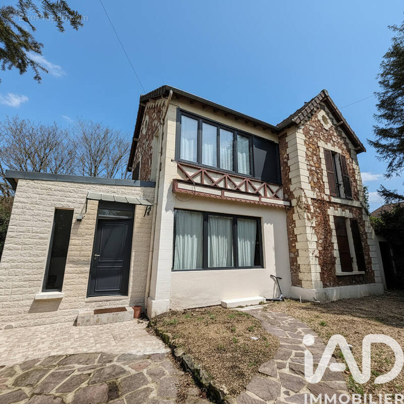 Photo 1 - Maison à GOURNAY-SUR-MARNE