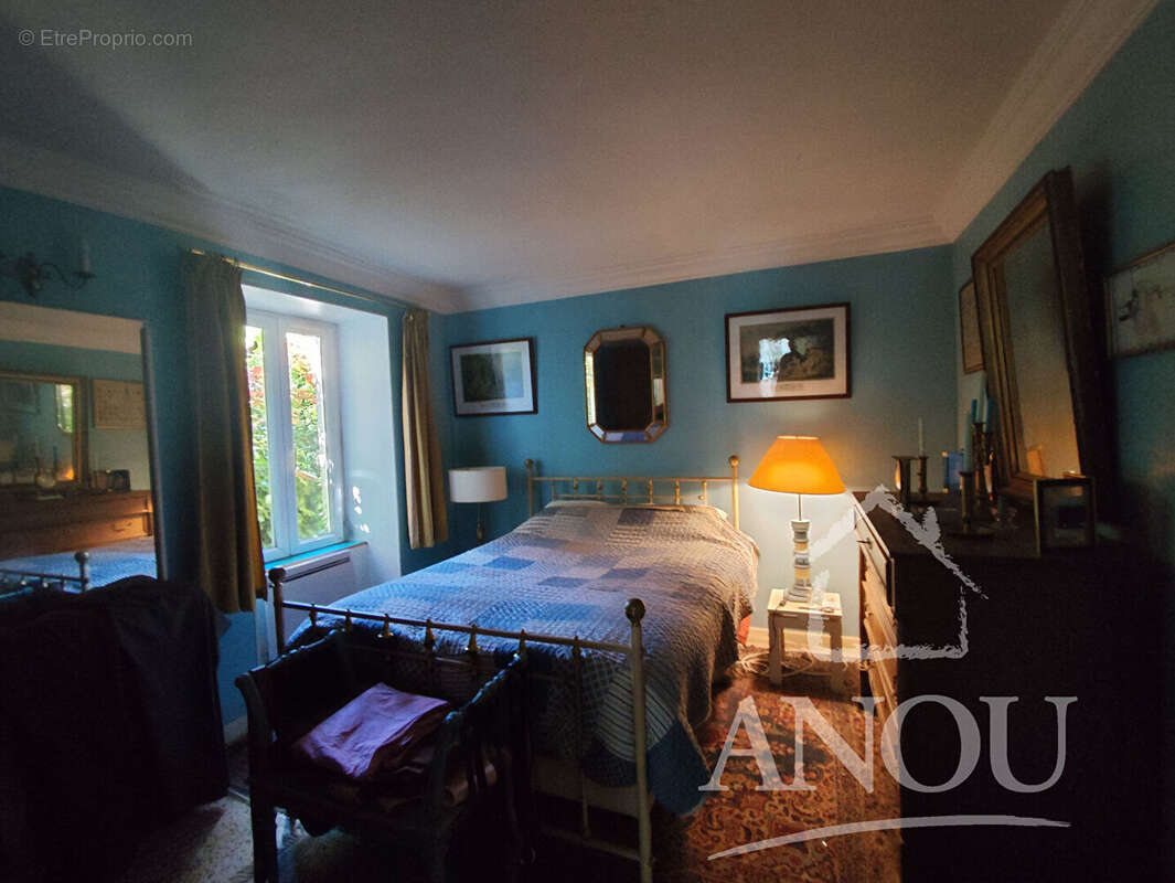 Maison à OZOIR-LE-BREUIL