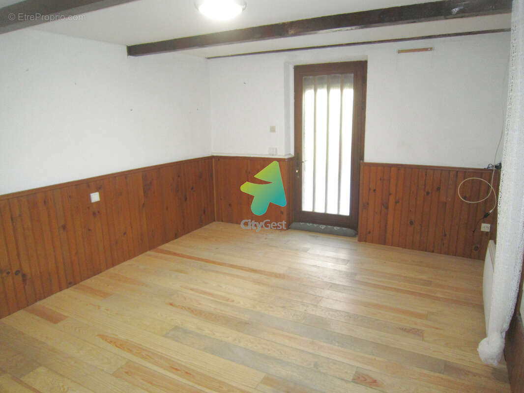 Maison à CUXAC-D'AUDE