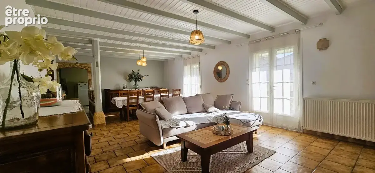 Maison 4 pièces 140 m² à vendre à Saint-Laurent-Des-Vignes (24100) - photo 7