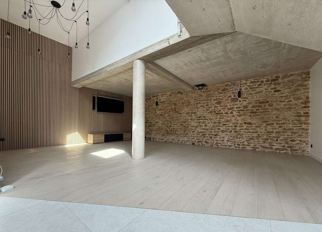 Maison à MONTIGNY-LES-METZ