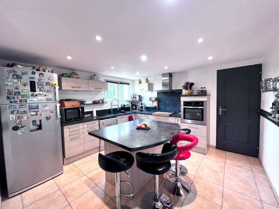 Maison à BOUC-BEL-AIR