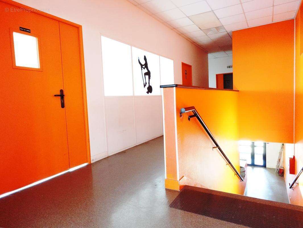 Divers immobilier d'entreprise - photo 10