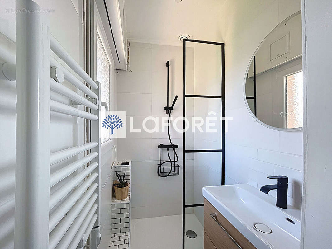 Maison à SAINT-NOM-LA-BRETECHE