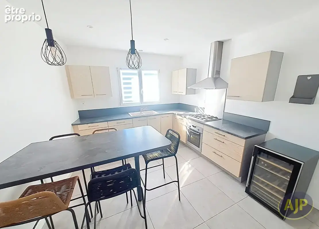 CHALLANS - Maison 4 chambres - photo 8