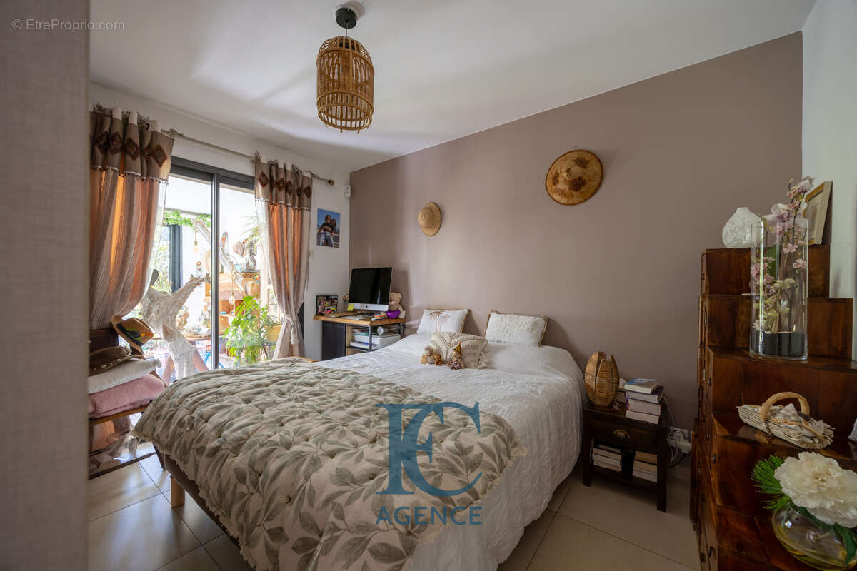 Appartement à SANARY-SUR-MER