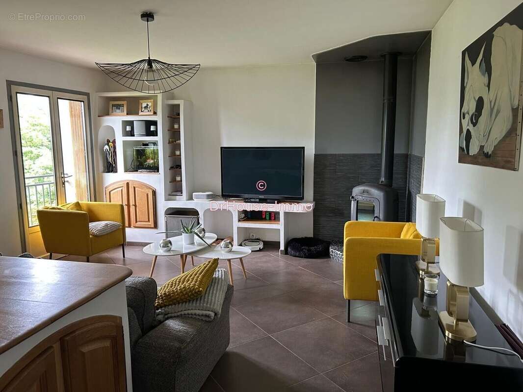 Maison à MONTLOUIS-SUR-LOIRE