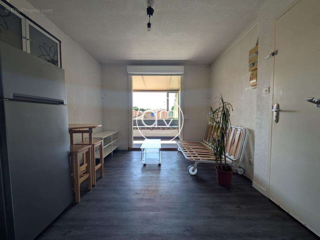 Appartement à LA LONDE-LES-MAURES