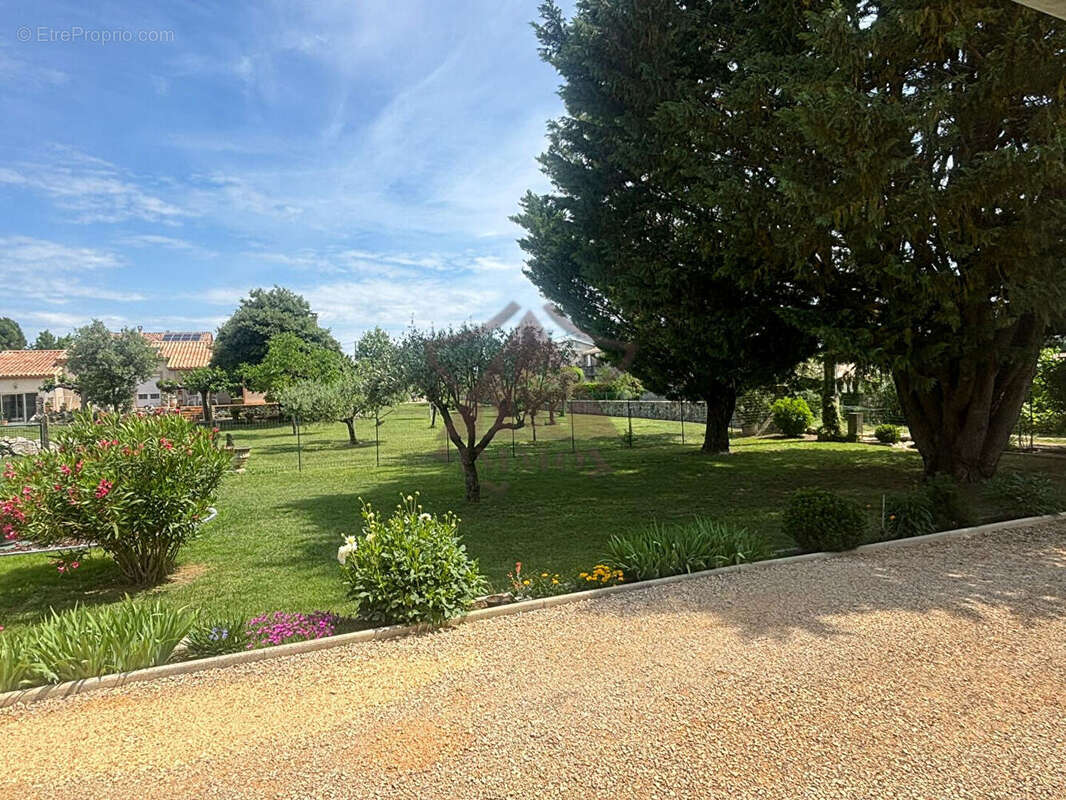 Maison à SAINT-AMBROIX