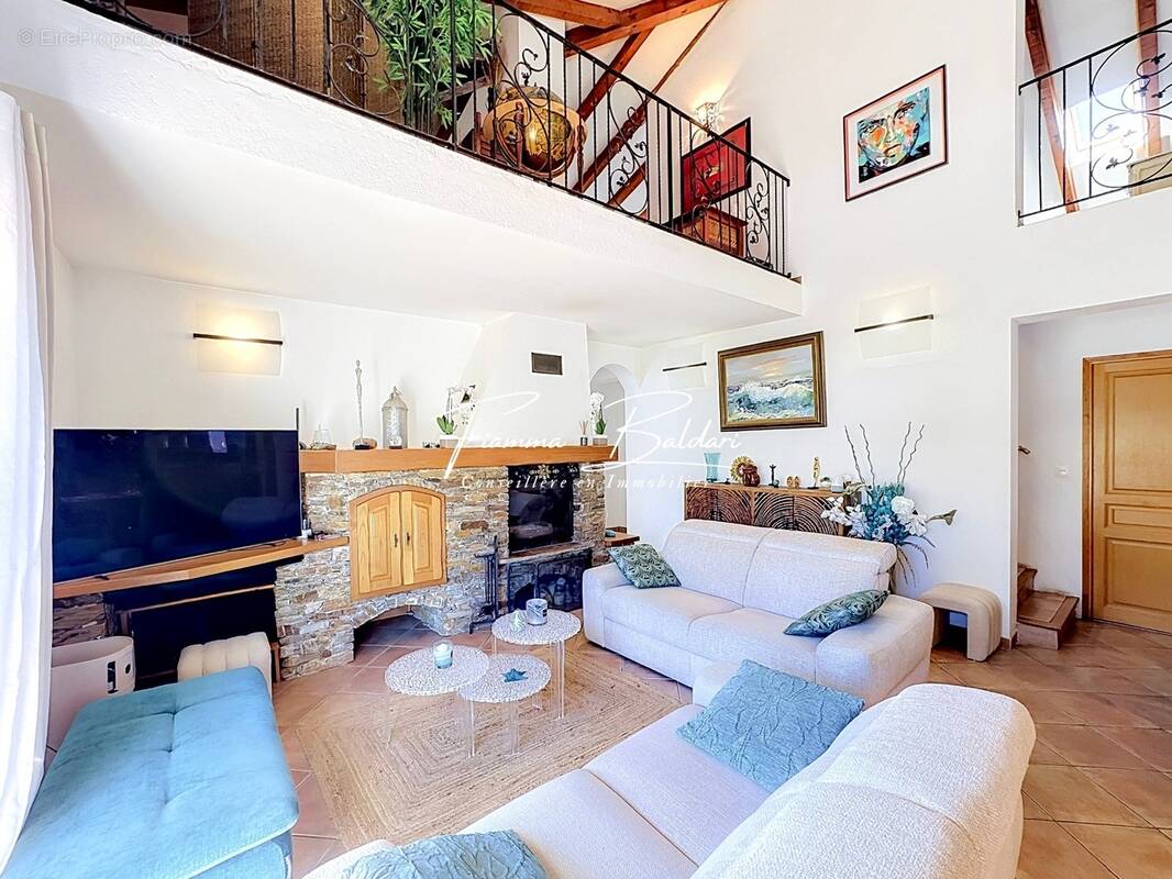 À Vendre, Villa 169m², Bord de mer, Lucciana, Haute-Corse (20) - photo 1
