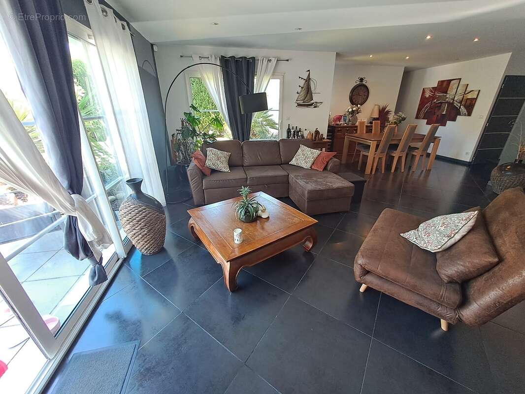 Maison à vendre 6 pièces  (33) - photo 8