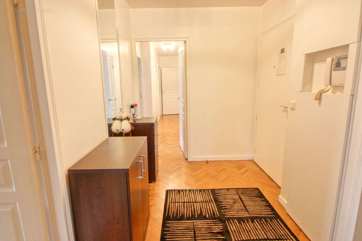 Appartement à CHATENAY-MALABRY