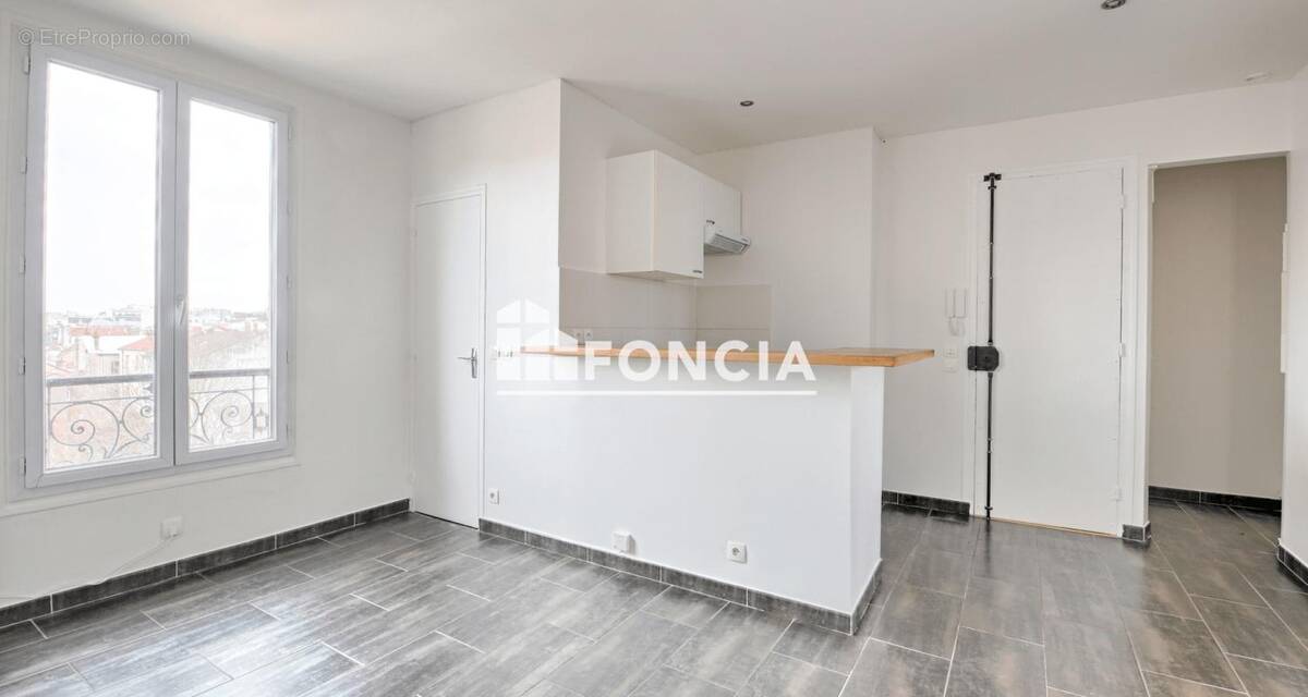 Appartement à MONTROUGE