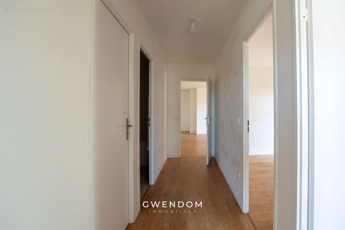 Appartement à TORCY