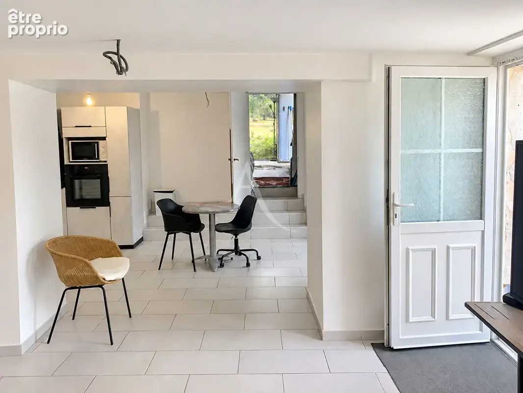 Pommeuse  maison briarde de caractère, 3 chambres, plus de 6 000 m² de terrain - photo 6