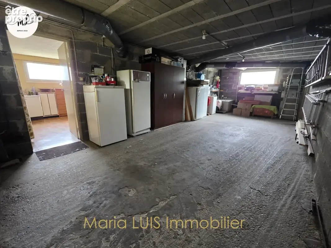 Maison traditionnelle 3 chambres avec 187 m2 de surface utile et jardin sans vis-à-vis - photo 13
