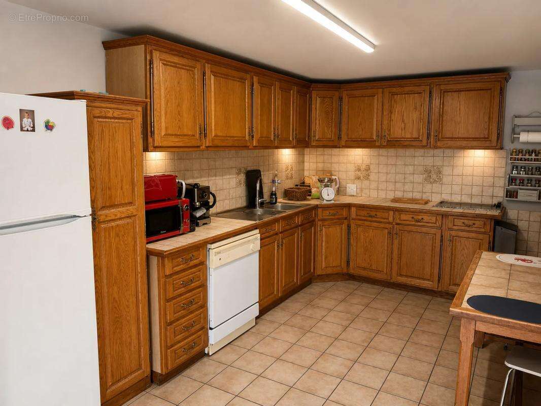 Maison de 4 pièces de 92 m² à Lamothe-Fénelon - photo 4