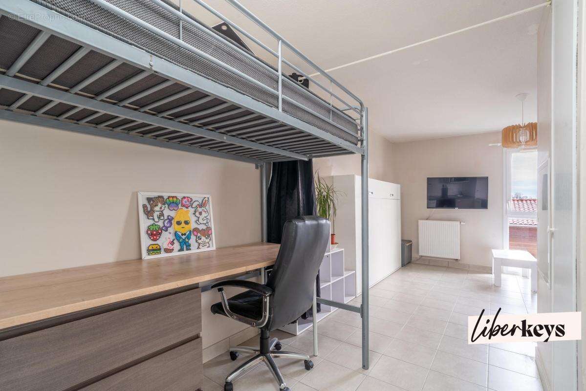 Appartement à BEGLES