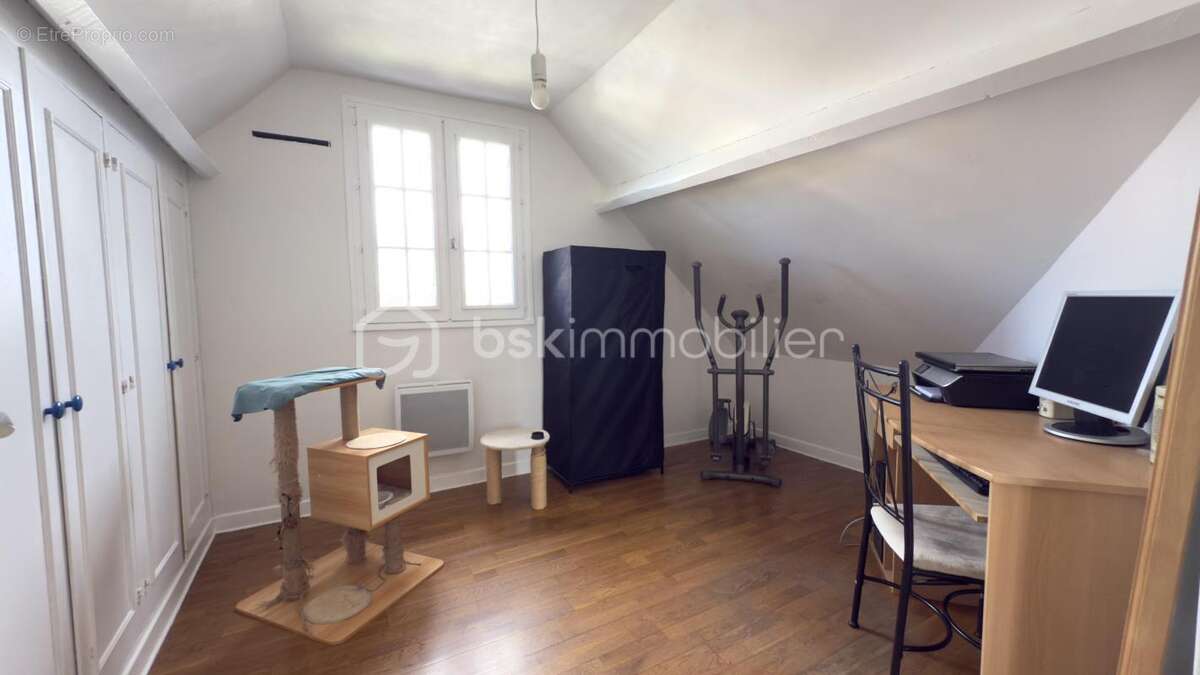 Maison à SAINT-QUENTIN