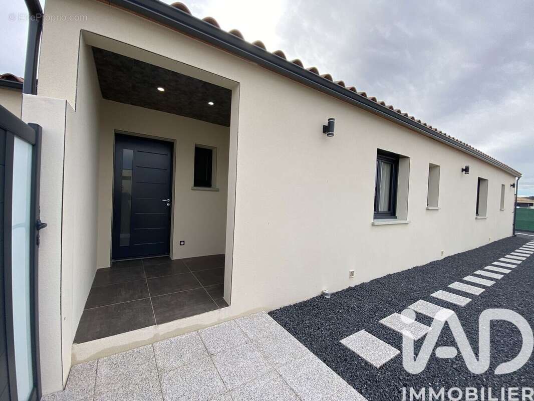Photo 2 - Maison à GINESTAS