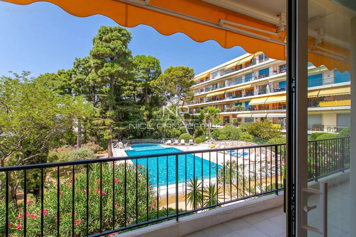 CAP D'AIL : Appartement 3 pièces avec terrasses, à rénover, dans résidence avec piscine et gardien - photo 5