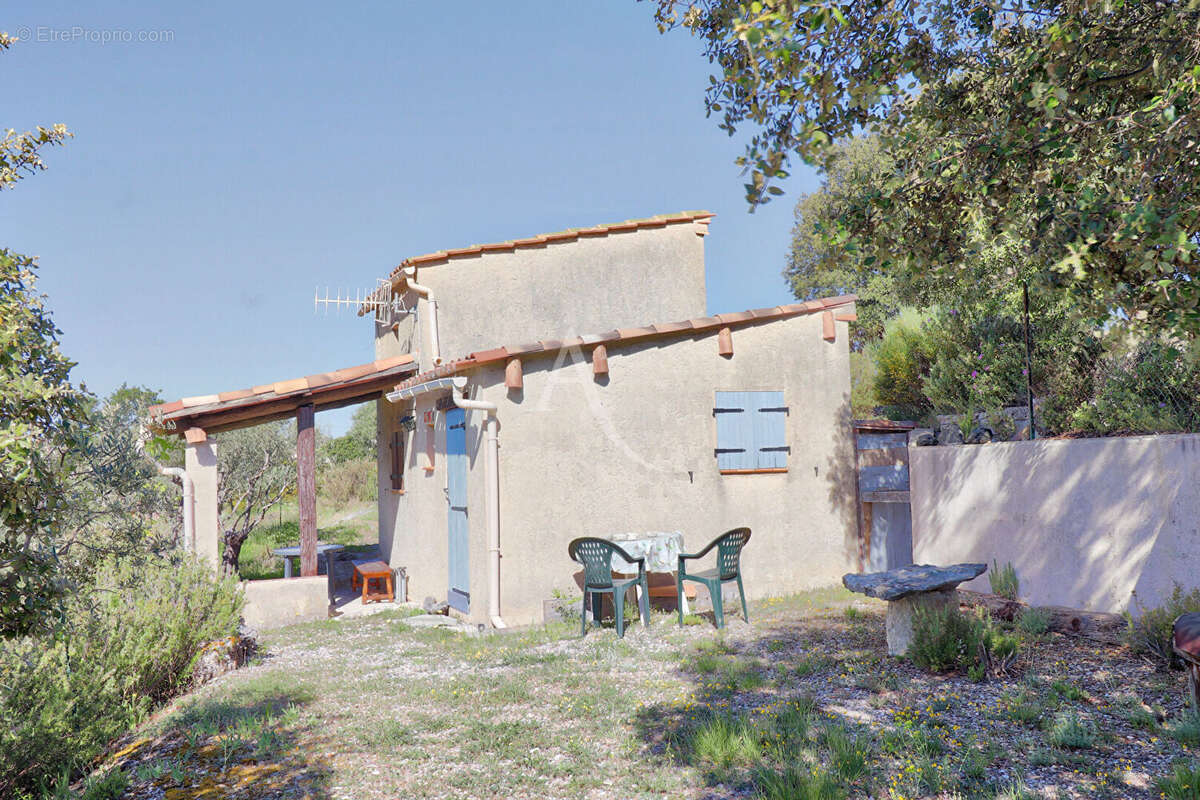 Maison à ESPARRON-DE-VERDON