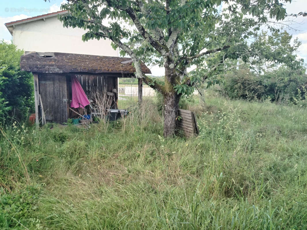 Maison à SAINT-SEURIN-SUR-L&#039;ISLE