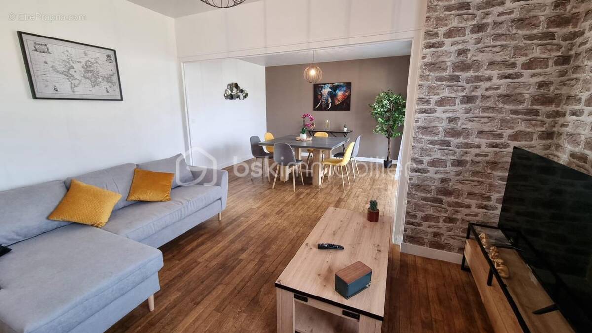 Appartement à SAINT-BERTHEVIN