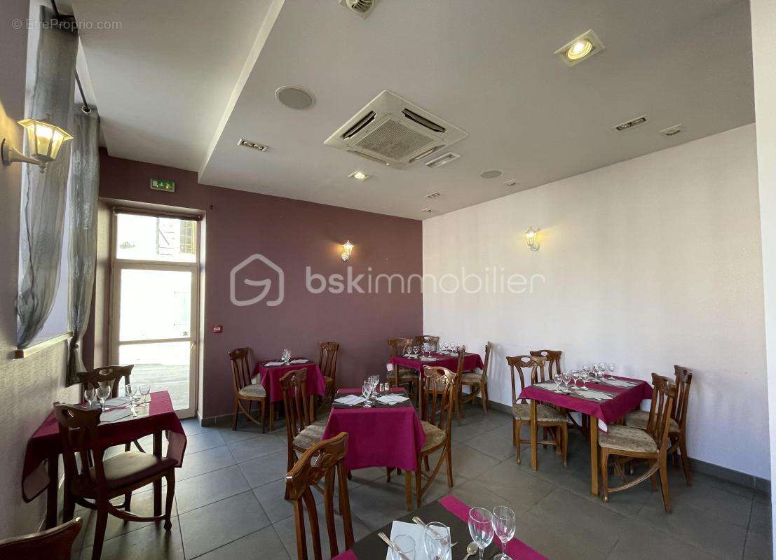 Commerce à DOMREMY-LA-PUCELLE