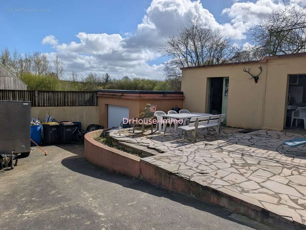 Maison à LE GOURAY