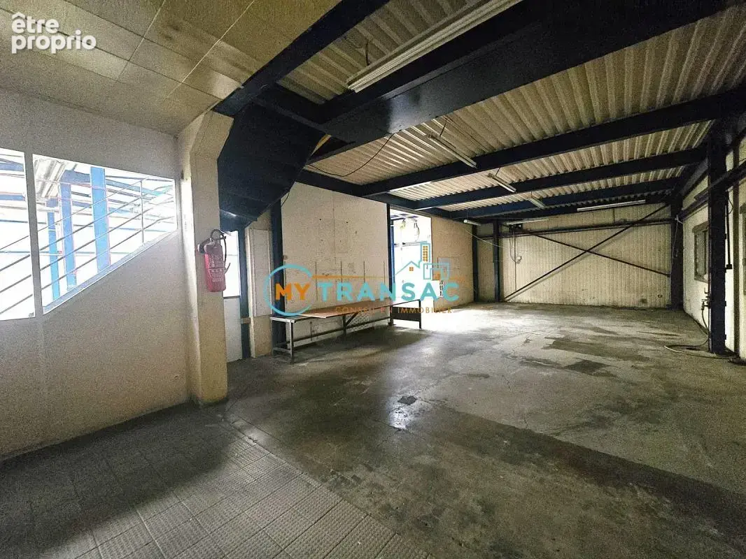 Commerce 550 m² à vendre à Livry-Gargan (93190) - photo 4