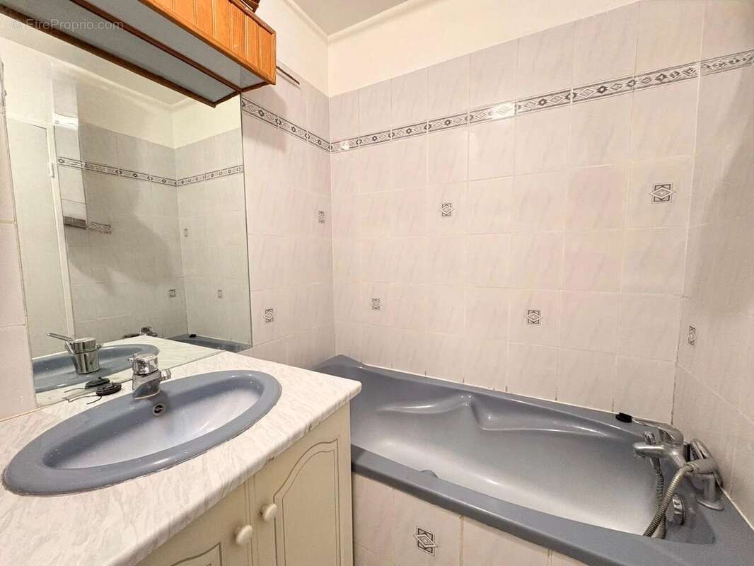 Appartement à LE PLESSIS-TREVISE