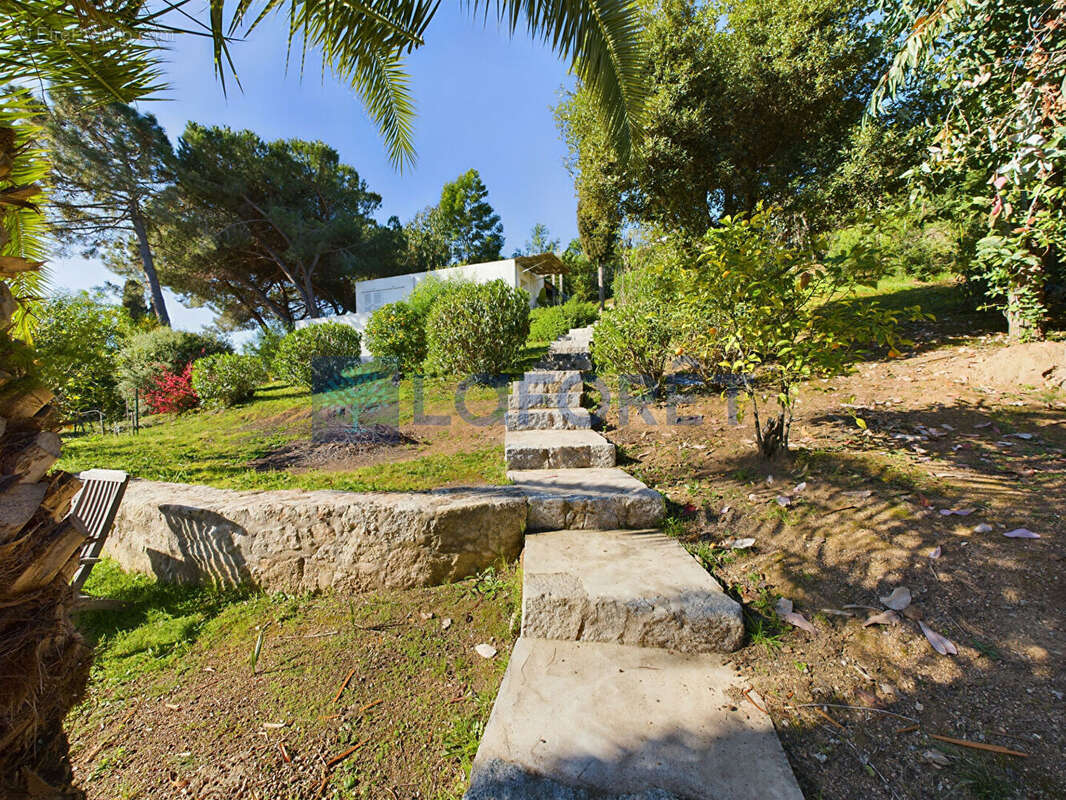 Maison à GROSSETO-PRUGNA