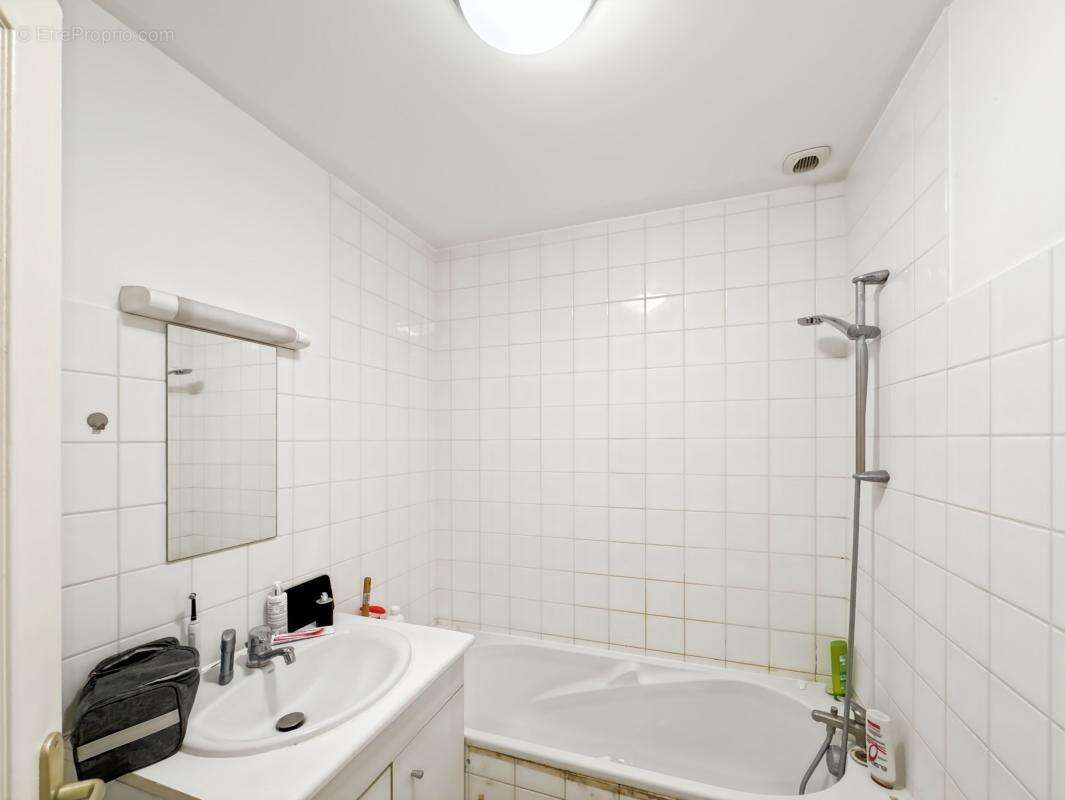 Investissement locatif – Maison louée 828 €/mois – Clos Chassaing Périgueux - photo 15