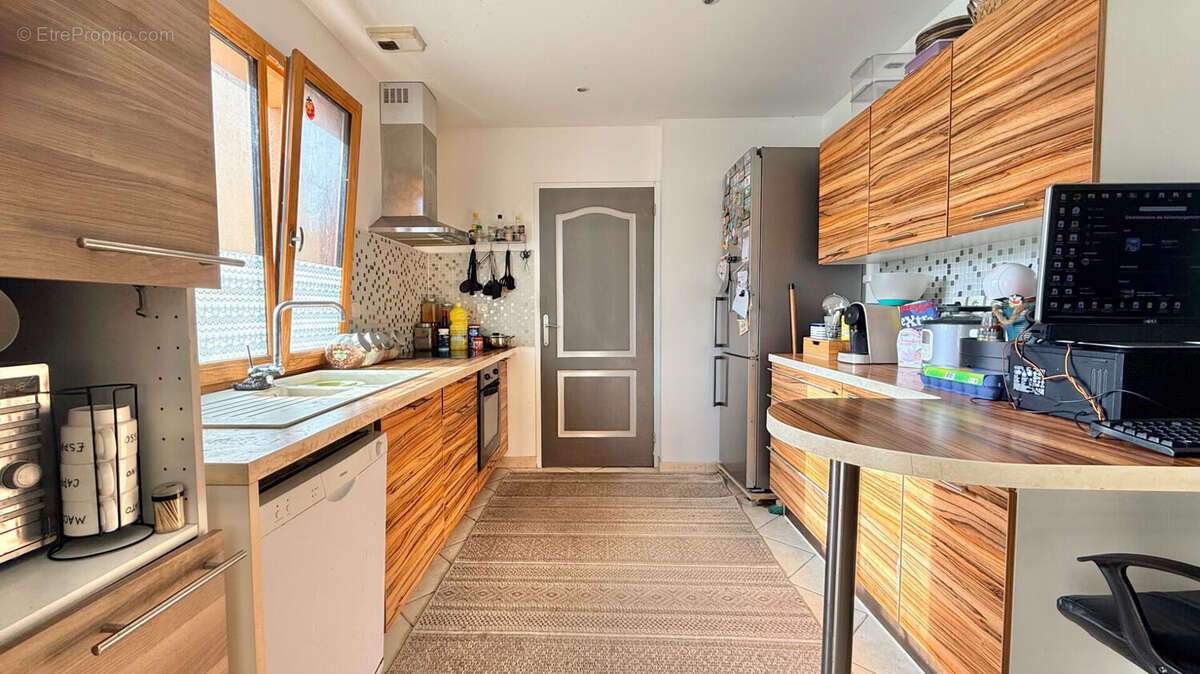 Maison à CORBEIL-ESSONNES