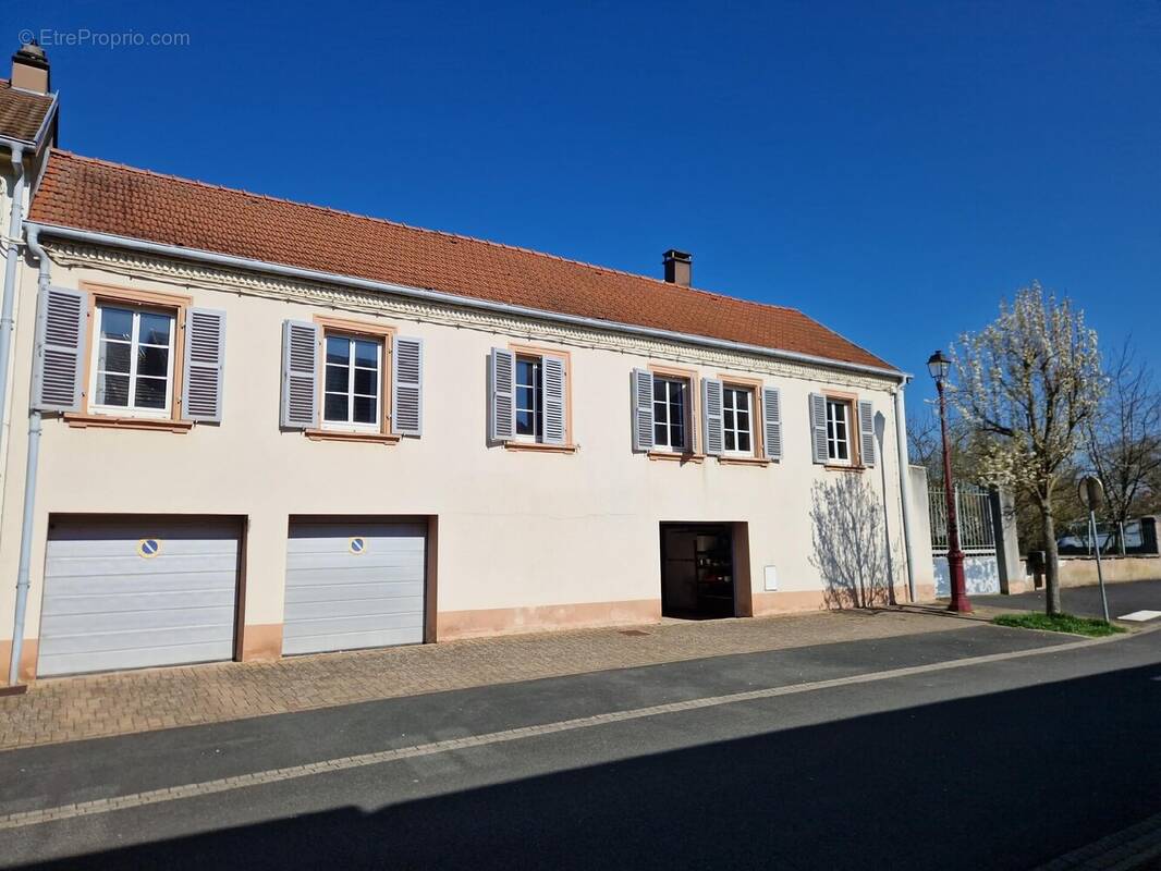Maison à SARRALBE