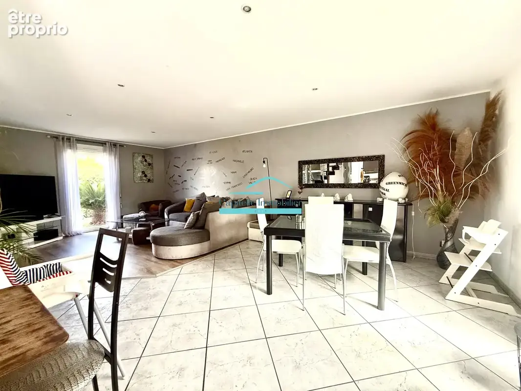 Mireval belle villa T5 avec piscine et dépendance - photo 8