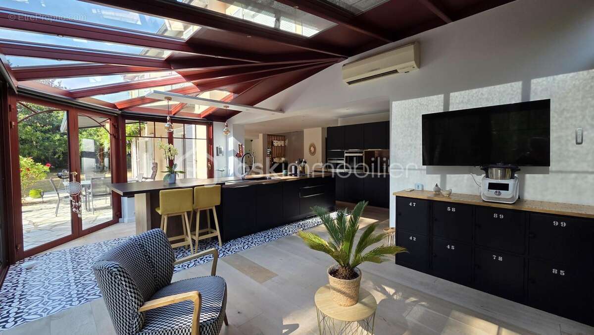 Maison de 7 pieces 190 m2 type rosemary - photo 8