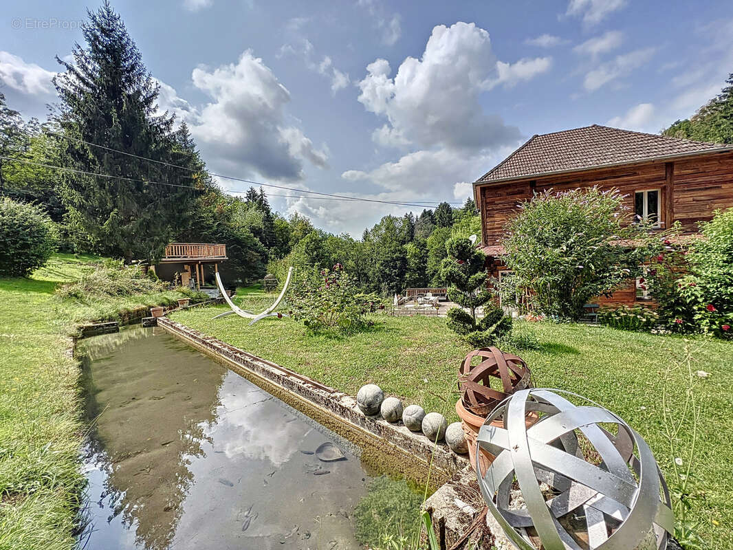 Maison à AIGUEBELETTE-LE-LAC