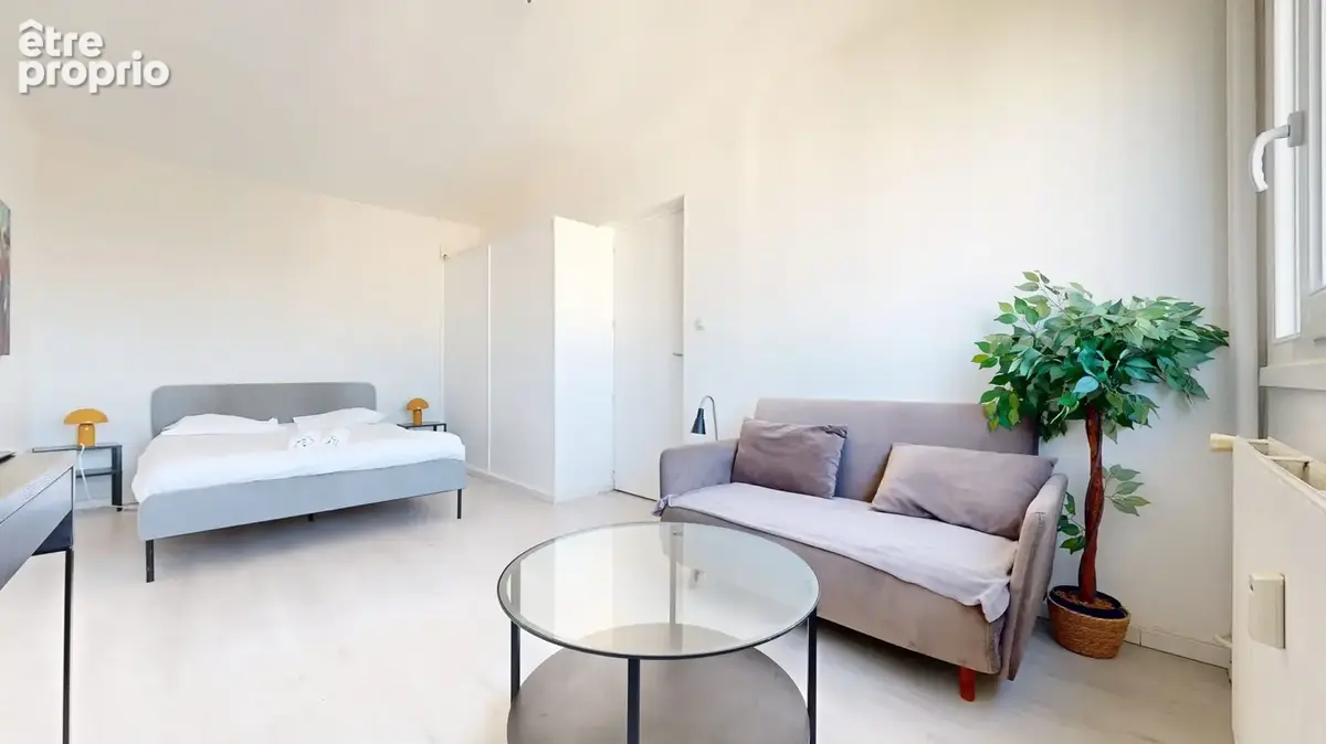 Appartement 1 pièce 33 m² à vendre à Villeurbanne (69100) - photo 2