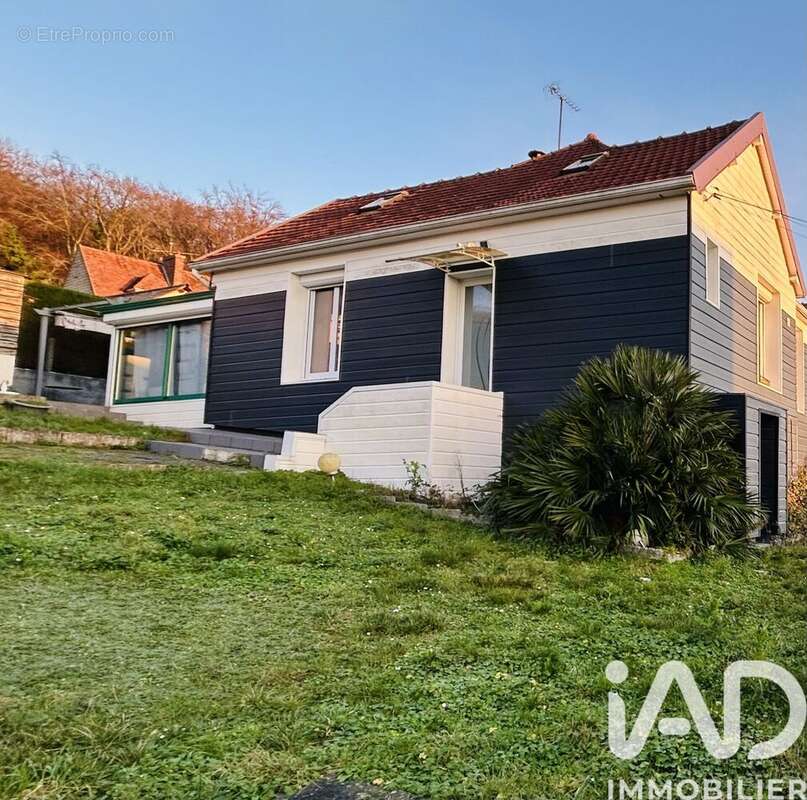 Photo 2 - Maison à LE TRAIT